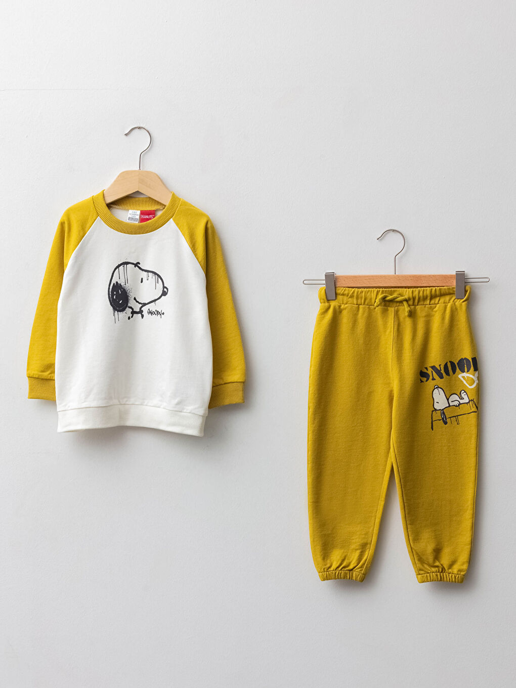 Ensemble T-Shirt et Pantalon de Jogging Bébé Garçon Snoopy Imprimé en Coton à Manches Longues et Col Rond (Lot de 2)