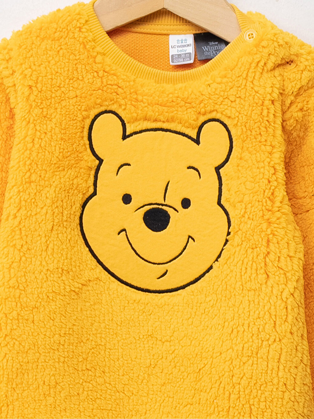 LCW baby Sarı Bisiklet Yaka Uzun Kollu Winnie the Pooh Nakışlı Erkek Bebek Sweatshirt ve Pantolon 2'li Takım - 7