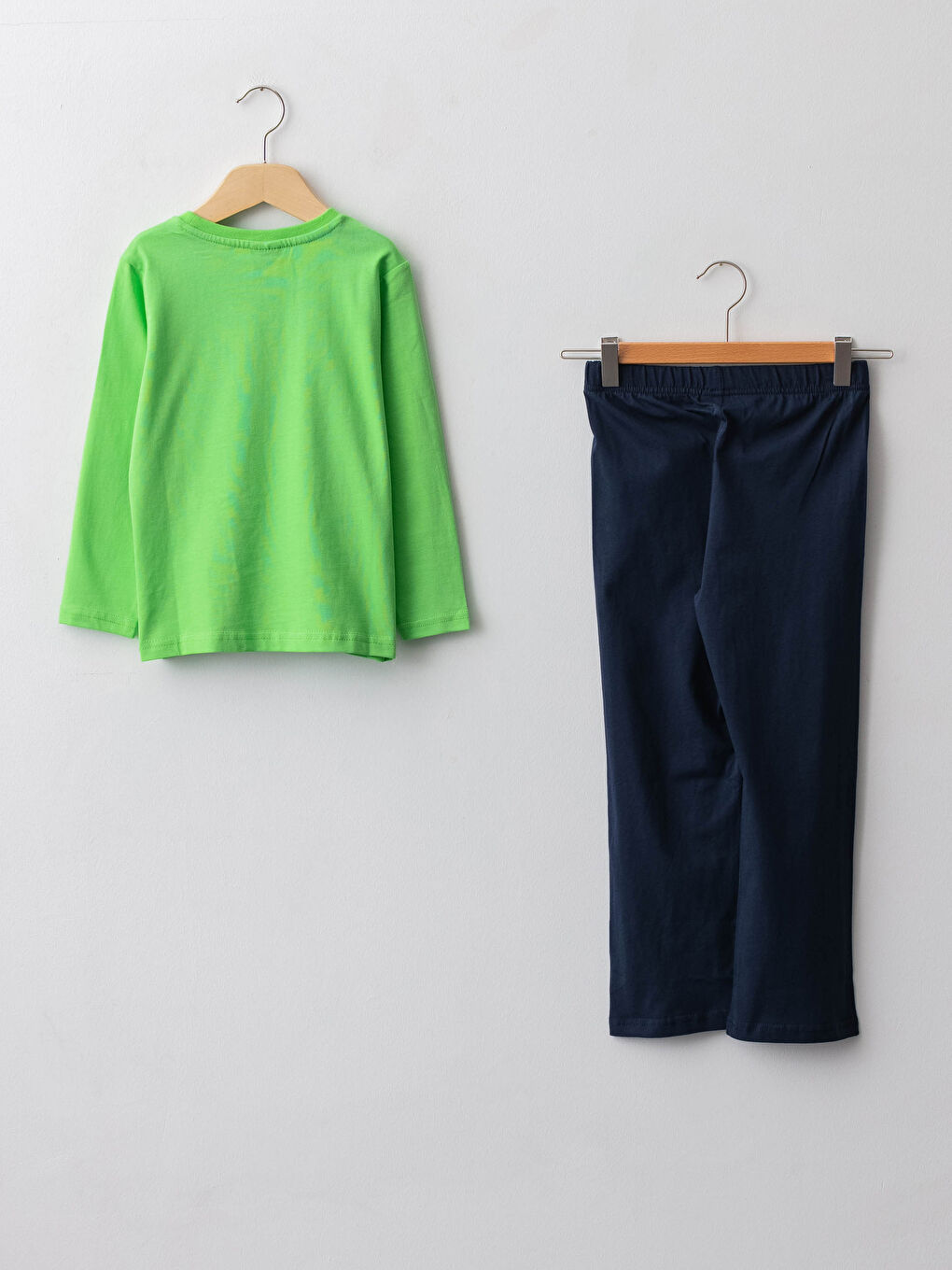 Yeşil Bisiklet Yaka Baskılı Uzun Kollu Pamuklu Erkek Çocuk Pijama Takımı-1