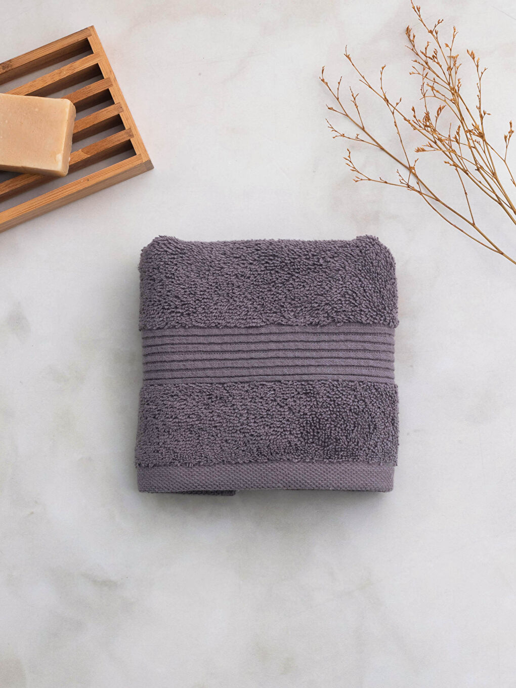 Line Detail Plain Hand Towel 30x50 Cm-1