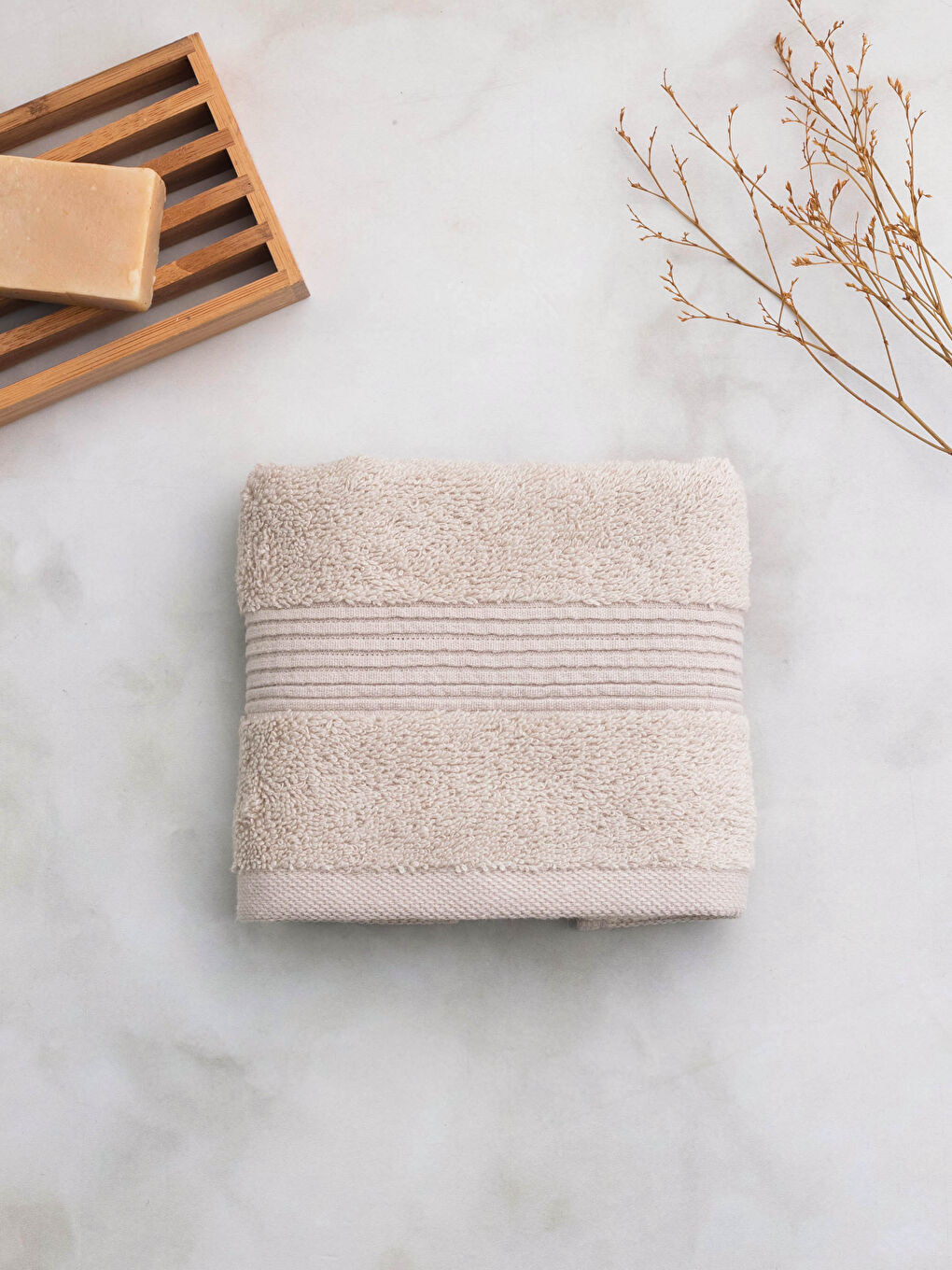 Line Detail Plain Hand Towel 30x50 Cm-1