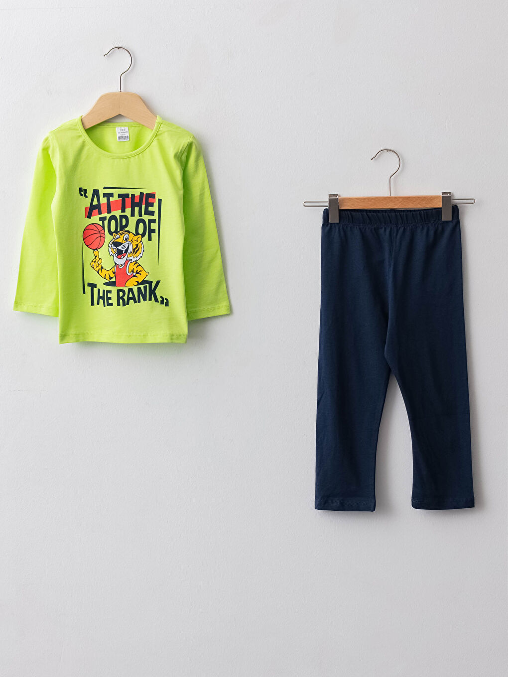 Yeşil Bisiklet Yaka Uzun Kol Baskılı Erkek Bebek Pijama Takımı