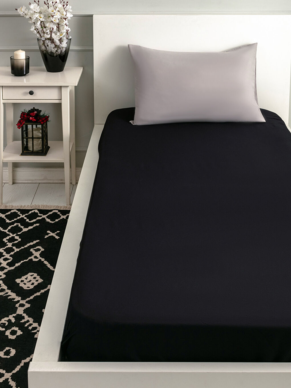 Single Flat Woven Elastic Bed Sheet 100x200x30 Cm