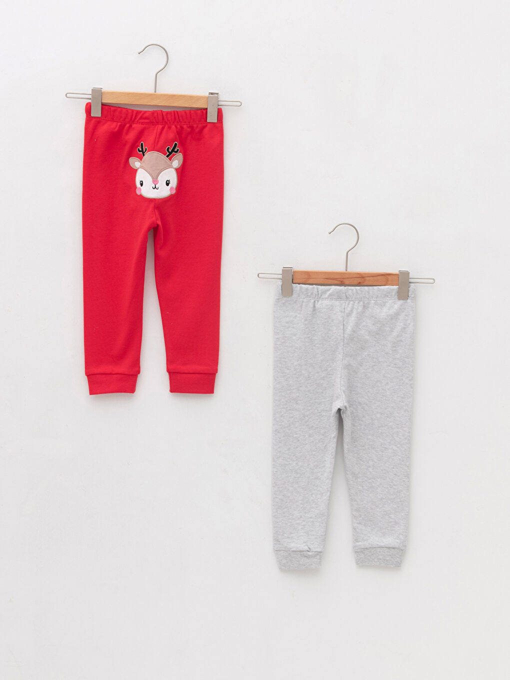 LCW baby Elastic Waist Embroidery Detailed Velvet Baby Girl Pajama Bottom 2 Pack -W1DG33Z1-HC3