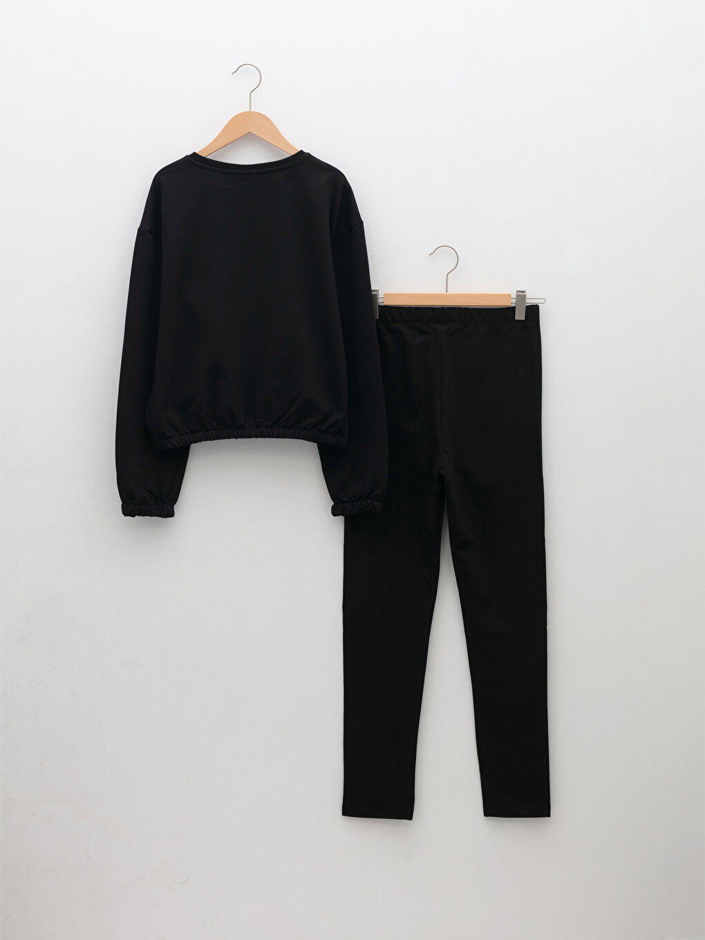 Siyah Bisiklet Yaka Baskılı Uzun Kollu Oversize Kız Çocuk Sweatshirt ve Tayt-1