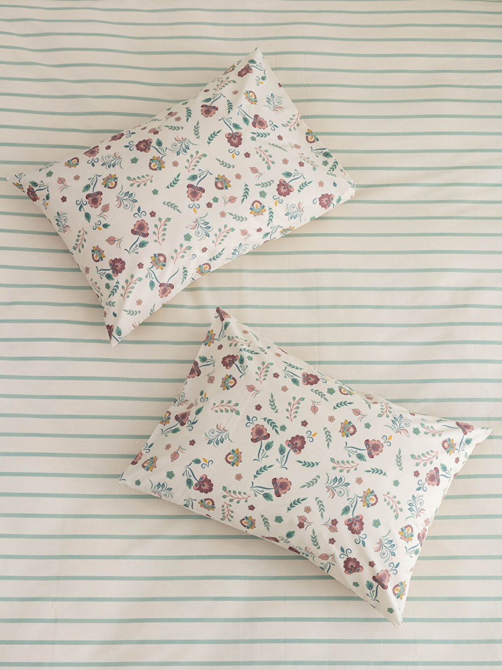 غطاء لحاف مزدوج مطبوع بنقشة زهرية مزدوجة الجوانب منسوج وغطاء وسادة-2