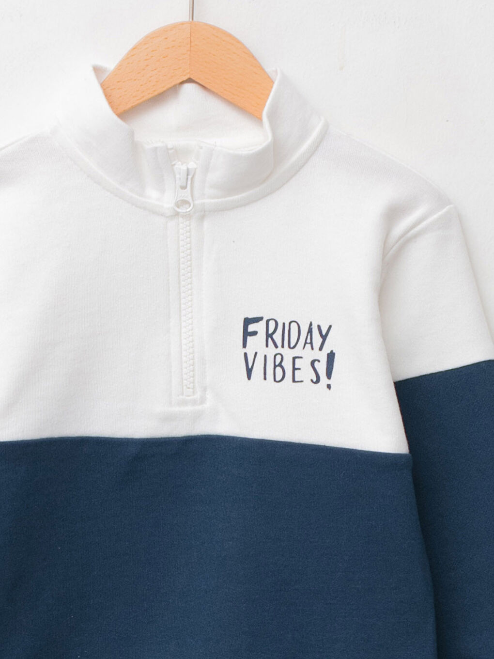 Stand Up Collar Long Sleeve Printed Cotton Baby Boy Sweatshirt-2