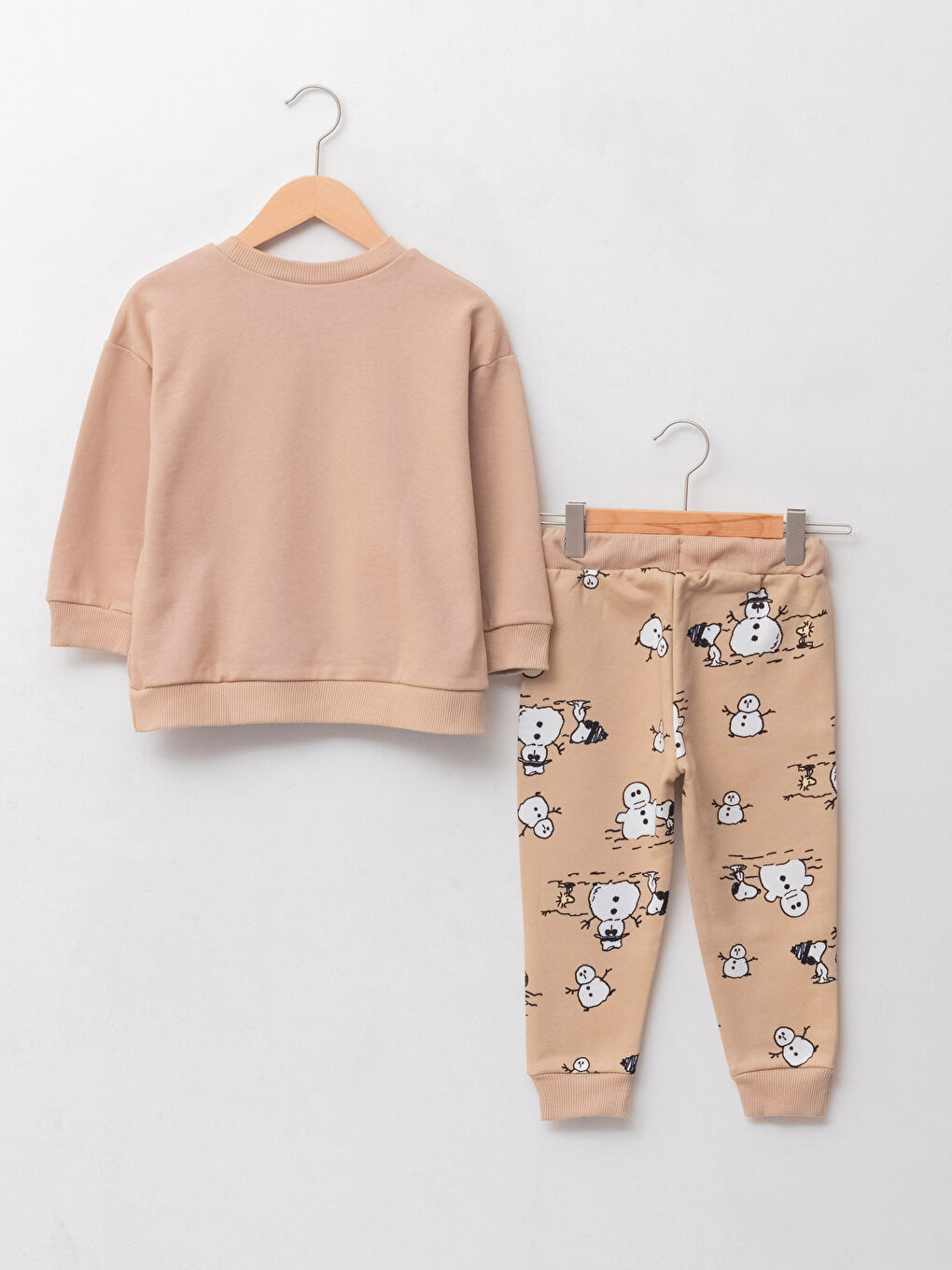 Bisiklet Yaka Uzun Kollu Snoopy Baskılı Sweatshirt ve Jogger Pantolon 2'li Takım-1
