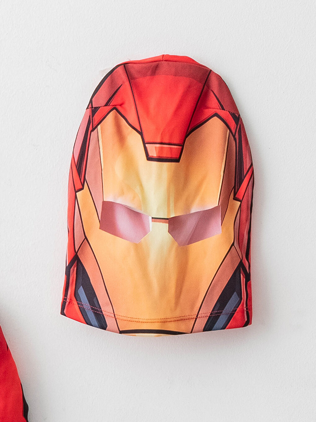 Kırmızı Bisiklet Yaka Uzun Kollu Erkek Çocuk Avengers Kostüm-2