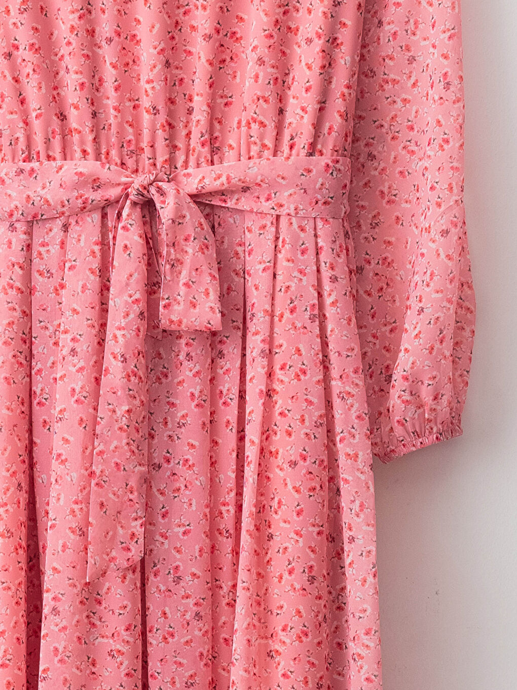 LCWAIKIKI Classic Crew Neck Floral Long Sleeve Waist Tie Detailed Chiffon Women's Dress -W1EE11Z8-LT4