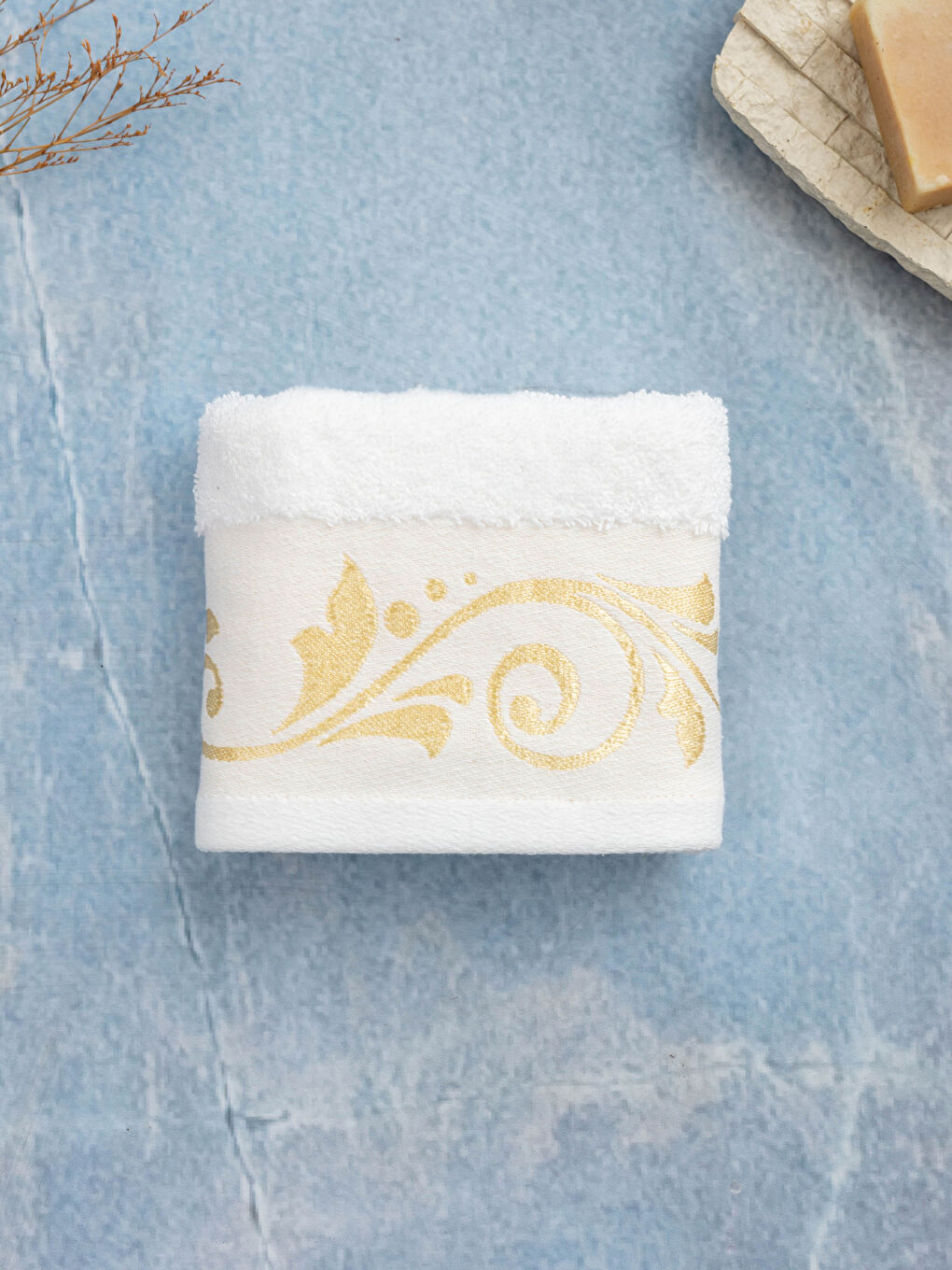 Ekru Nakış Detaylı El Havlusu 30x50 cm-1