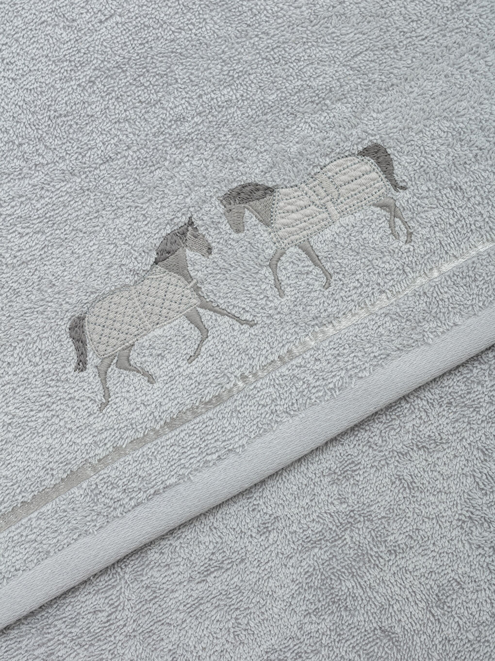 Embroidery Detailed Curl Face Towel 50x80 Cm-2