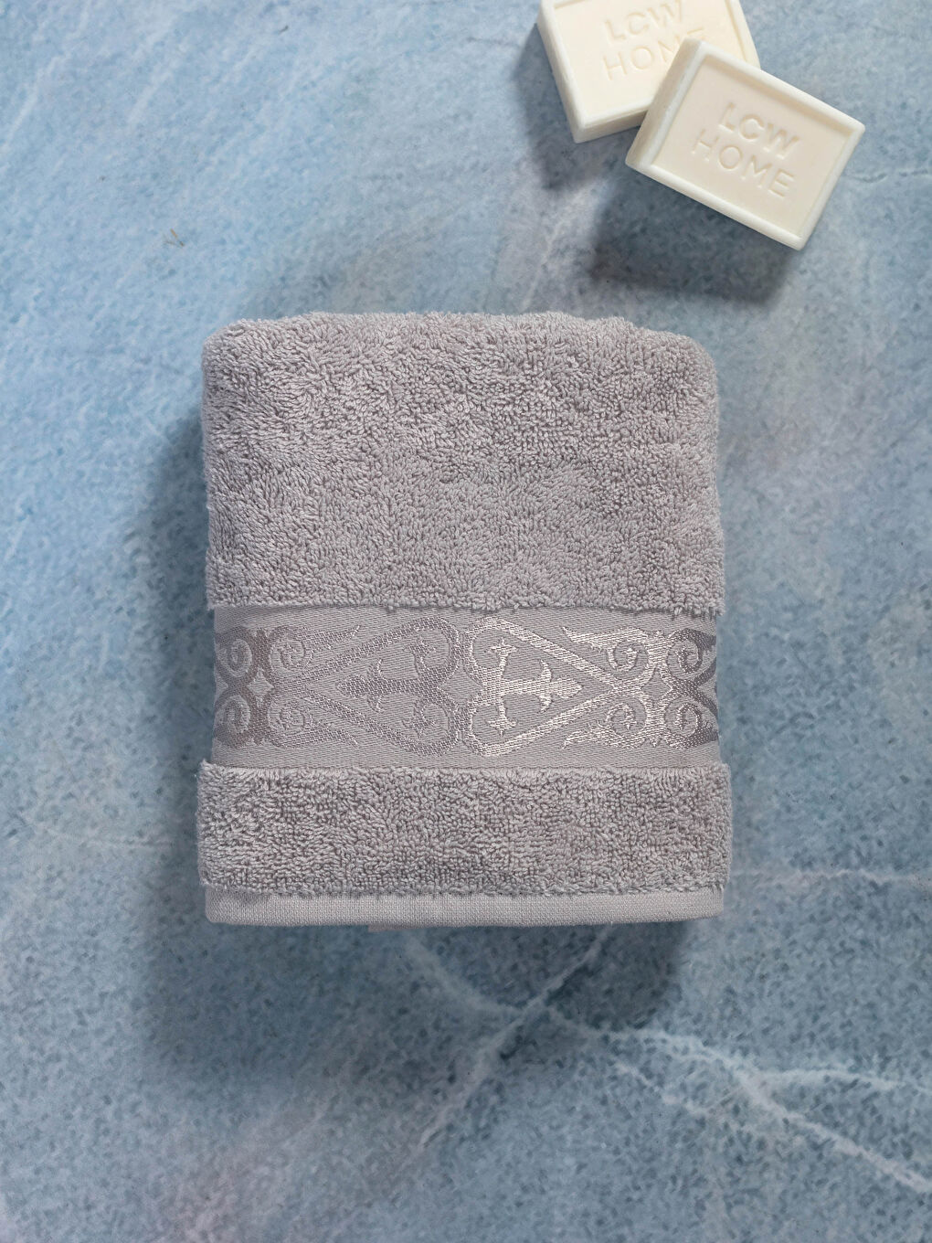 Gri Jakarlı Yüz Havlusu 50x80 cm-1