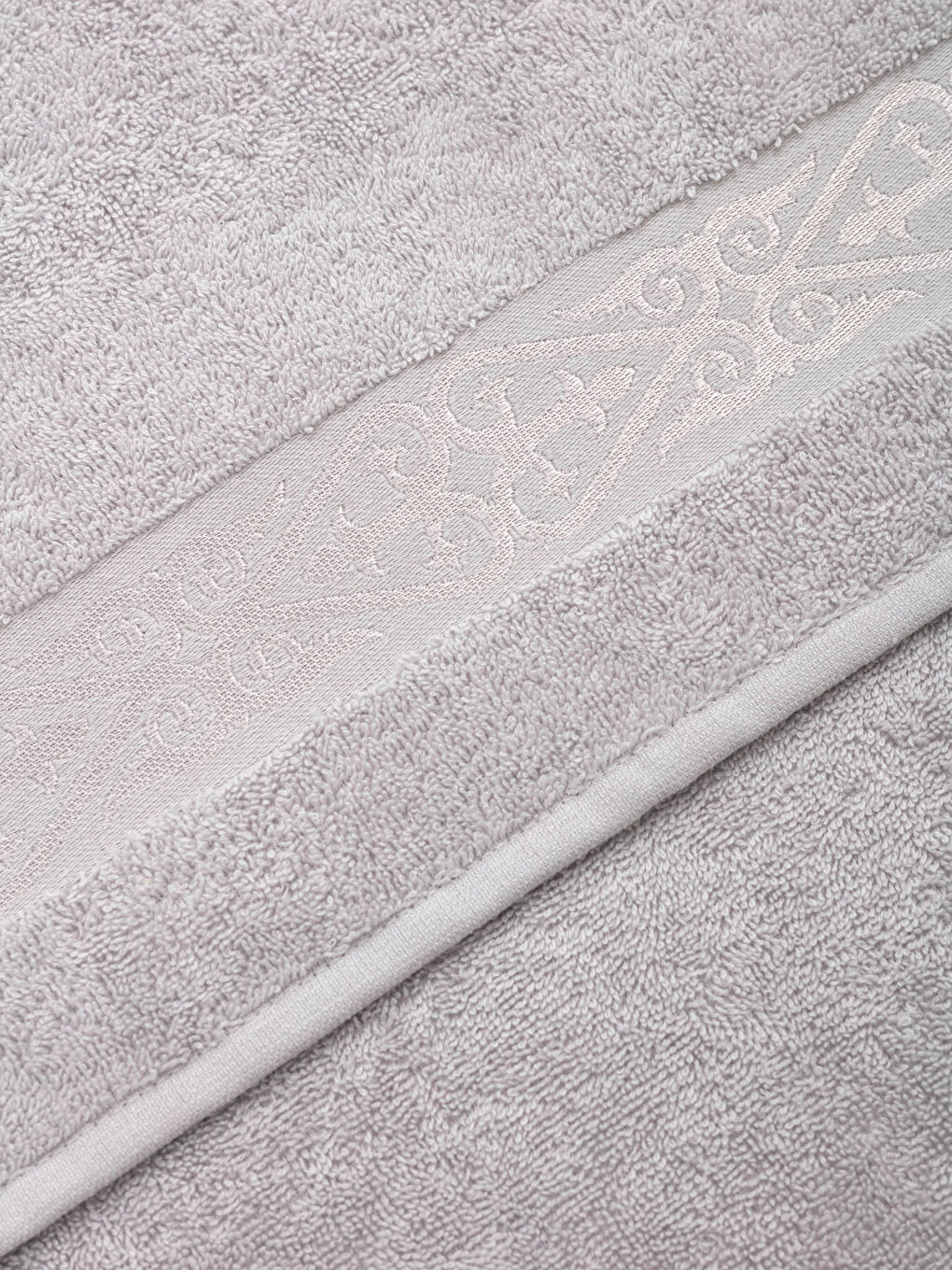 Gri Jakarlı Yüz Havlusu 50x80 cm-3