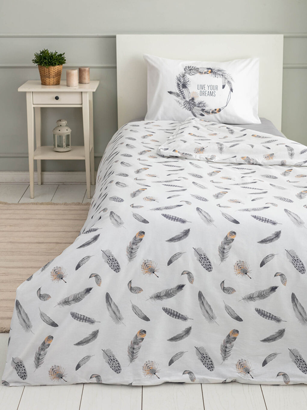 Single Printed Woven Duvet Cover Set