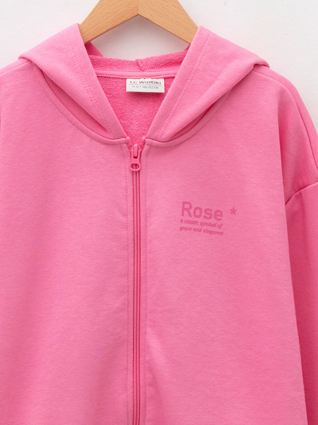 هودي بنات مطبوع عليه حروف كم طويل سويت شيرت بسحاب-2