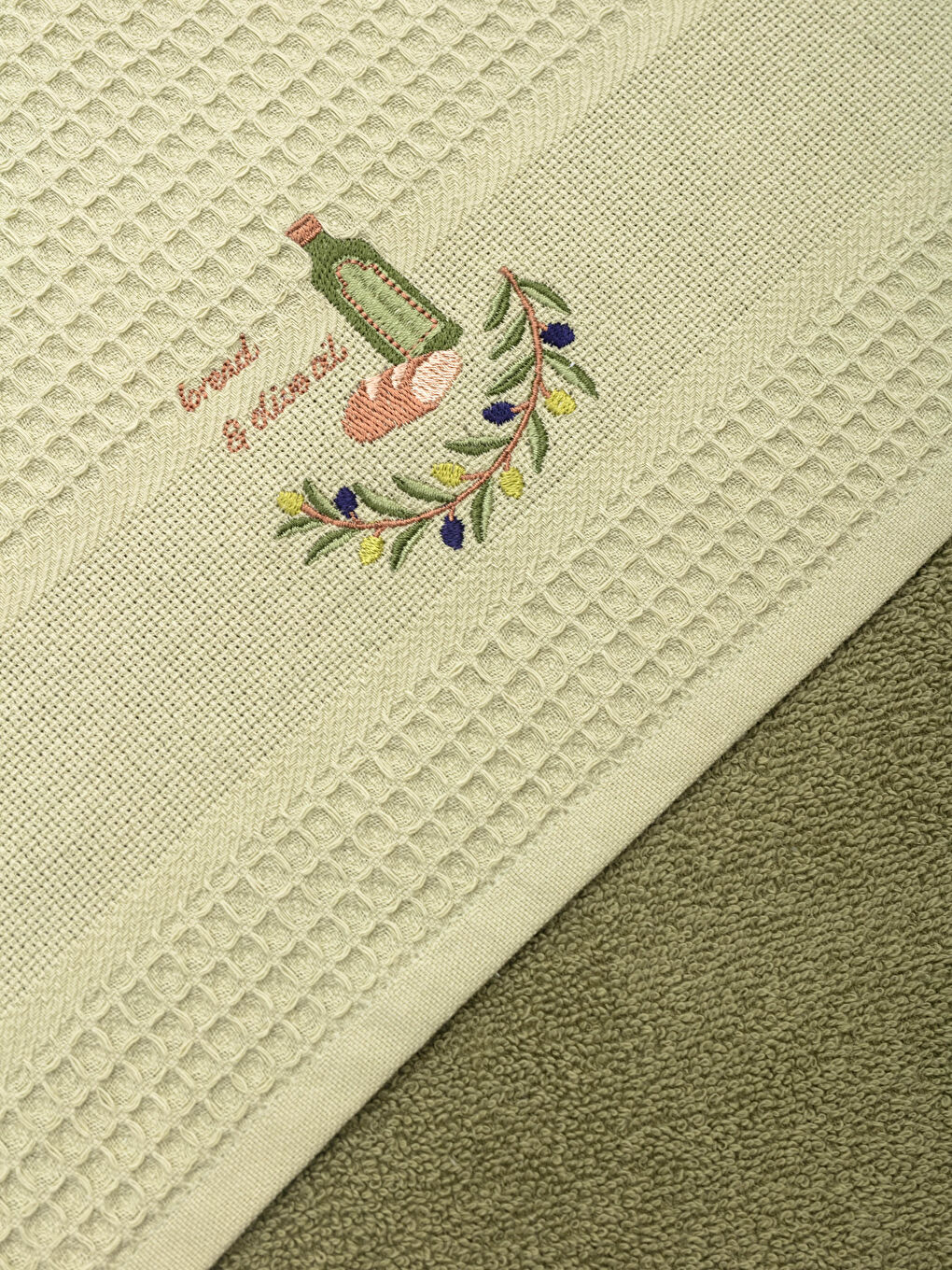 منشفة تجفيف بتطريز مفصل 40x60 سم-3