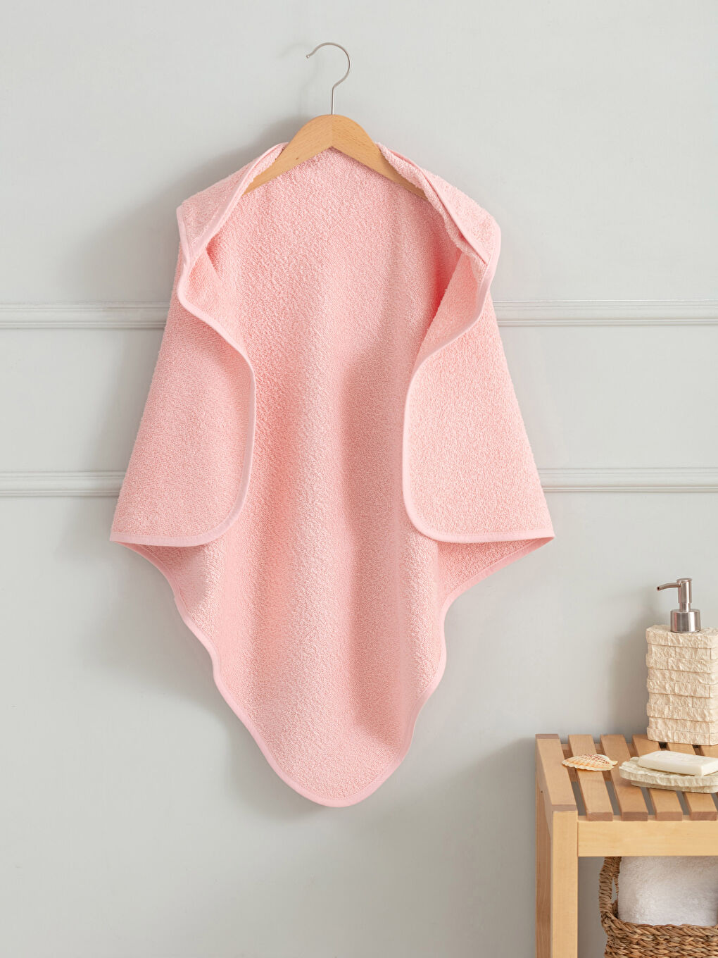 LCW HOME Besticktes Baby Mädchen Wickeltuch mit Locken-Details 75x75 cm -W1FJ28Z1-G21