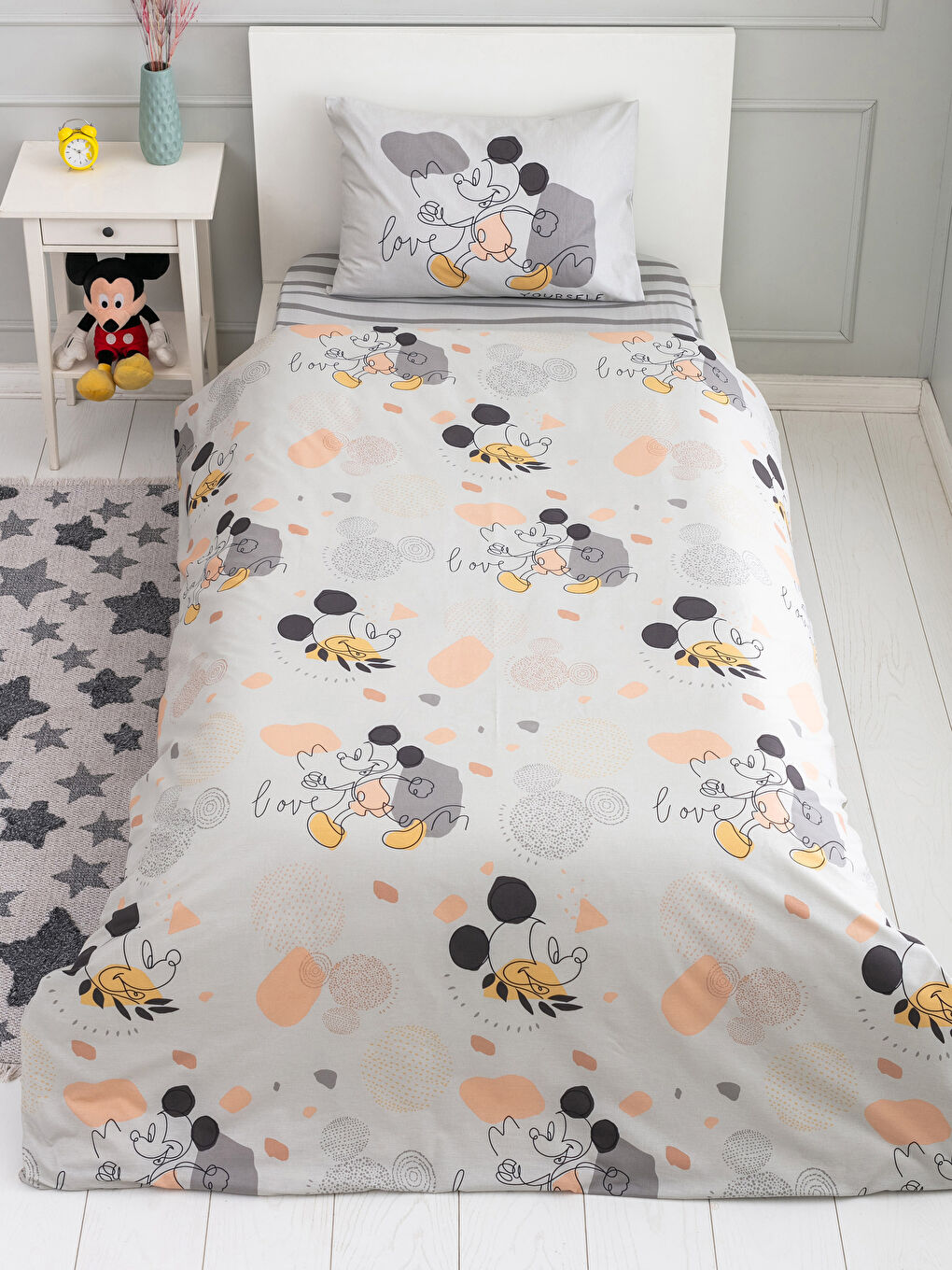LCW HOME Mickey Mouse Licencirani Tkani Dečiji Set Posteljine za Devojčice -W1FJ38Z4-F9C