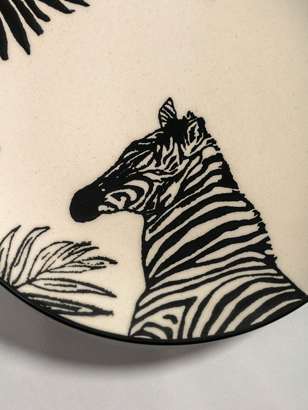 Zebra Printed Ceramic Cake Plate 21 Cm-3