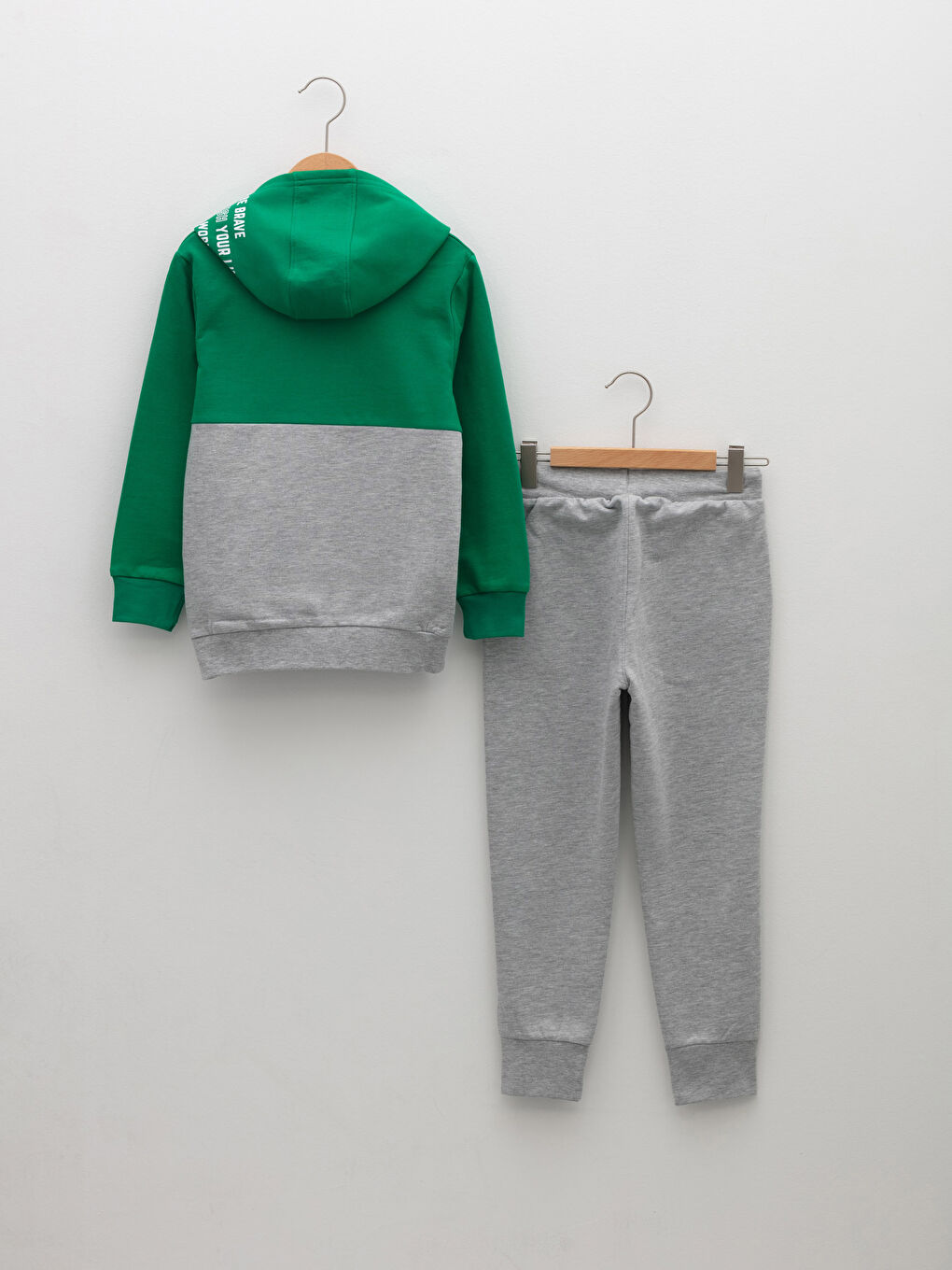 Hooded Printed Long Sleeve Boy Sweatshirt and Sweatpants-1