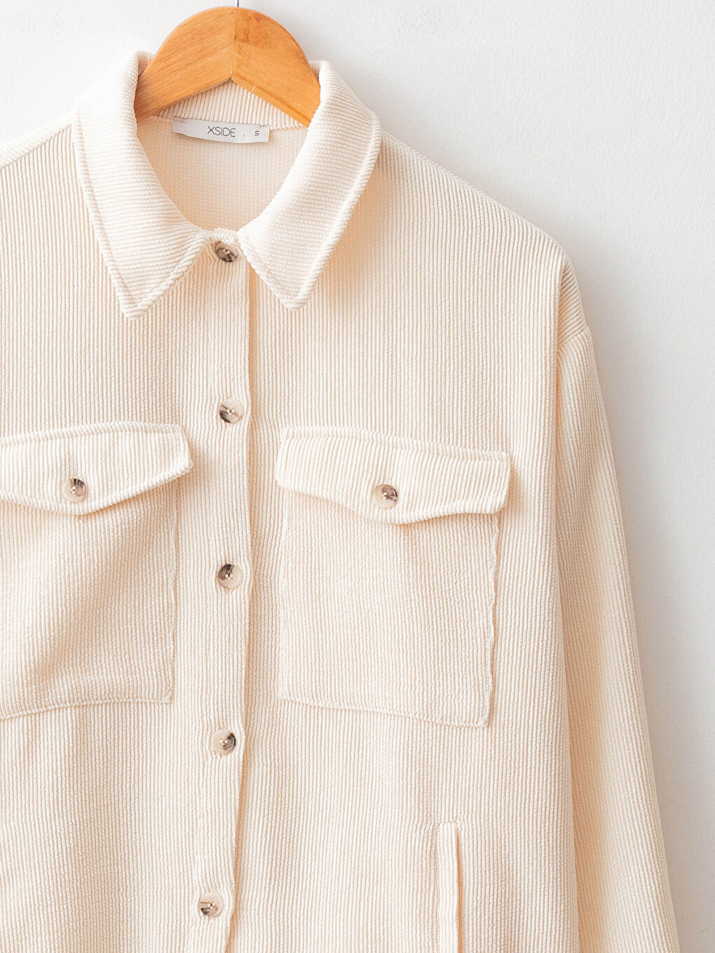 Ekru Önden Düğmeli Cep Detaylı Uzun Kollu Kadın Gömlek Ceket-7