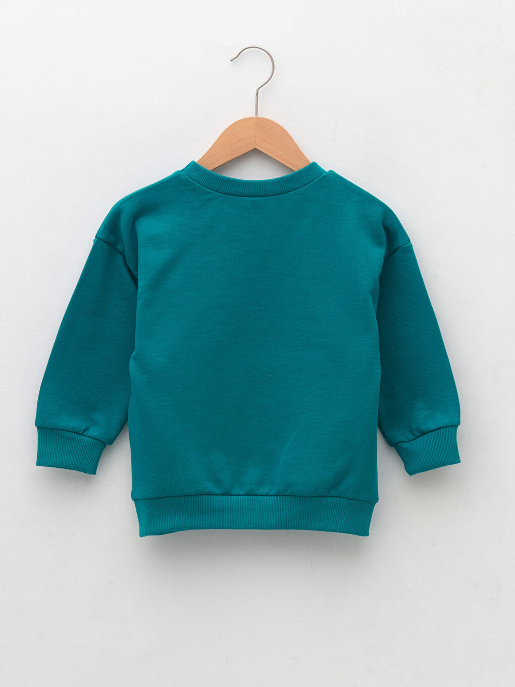LCW baby Crew Neck Long Sleeve Christmas Themed Baby Boys' Sweatshirt -W1G836Z1-H3L