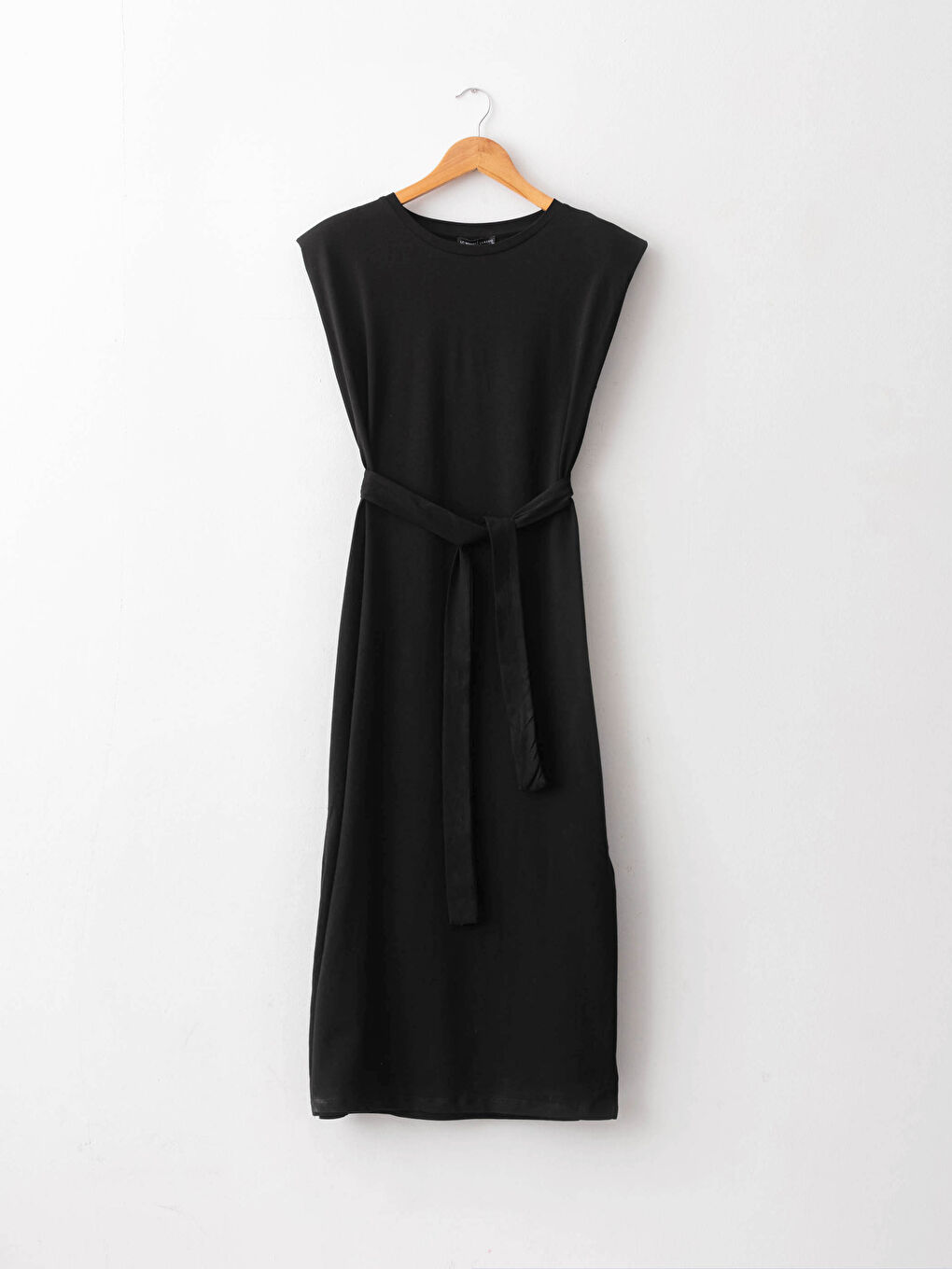 LCWAIKIKI Classic Rundhalsausschnitt Gerade Ärmellos Taillengürtel Damen Figurbetontes Kleid -W1G893Z8-CVL