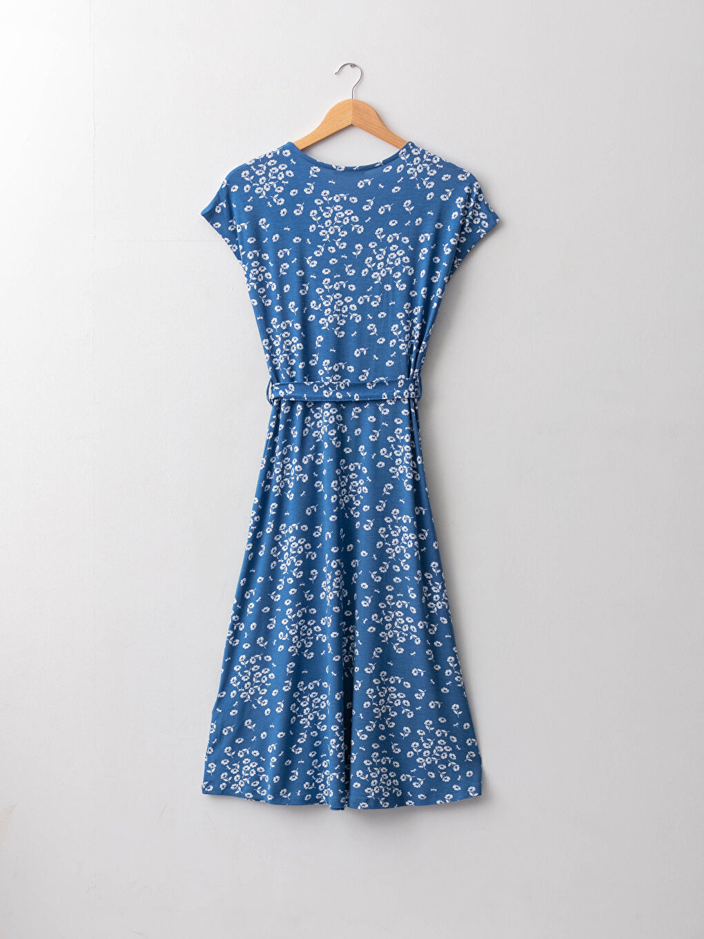 Mavi Kruvaze Yaka Çiçekli Kısa Kollu Kadın Elbise-6