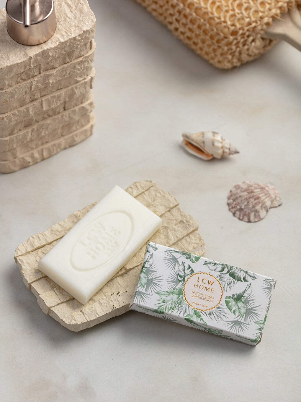صابون صلب برائحة عود الصندل 50 غرام