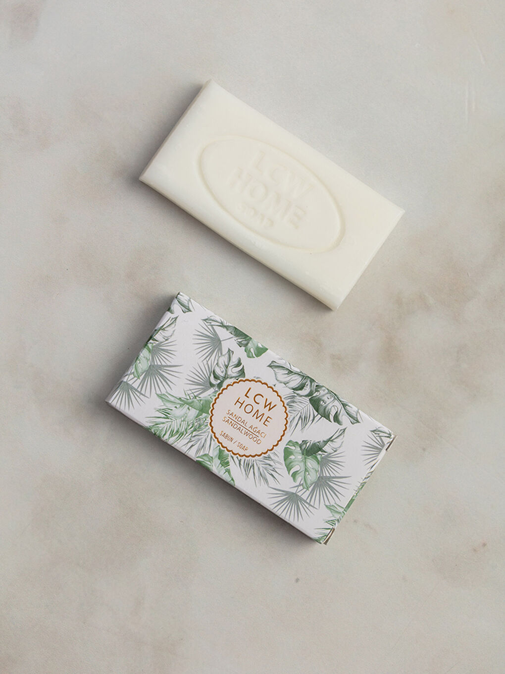 صابون صلب برائحة عود الصندل 50 غرام-1
