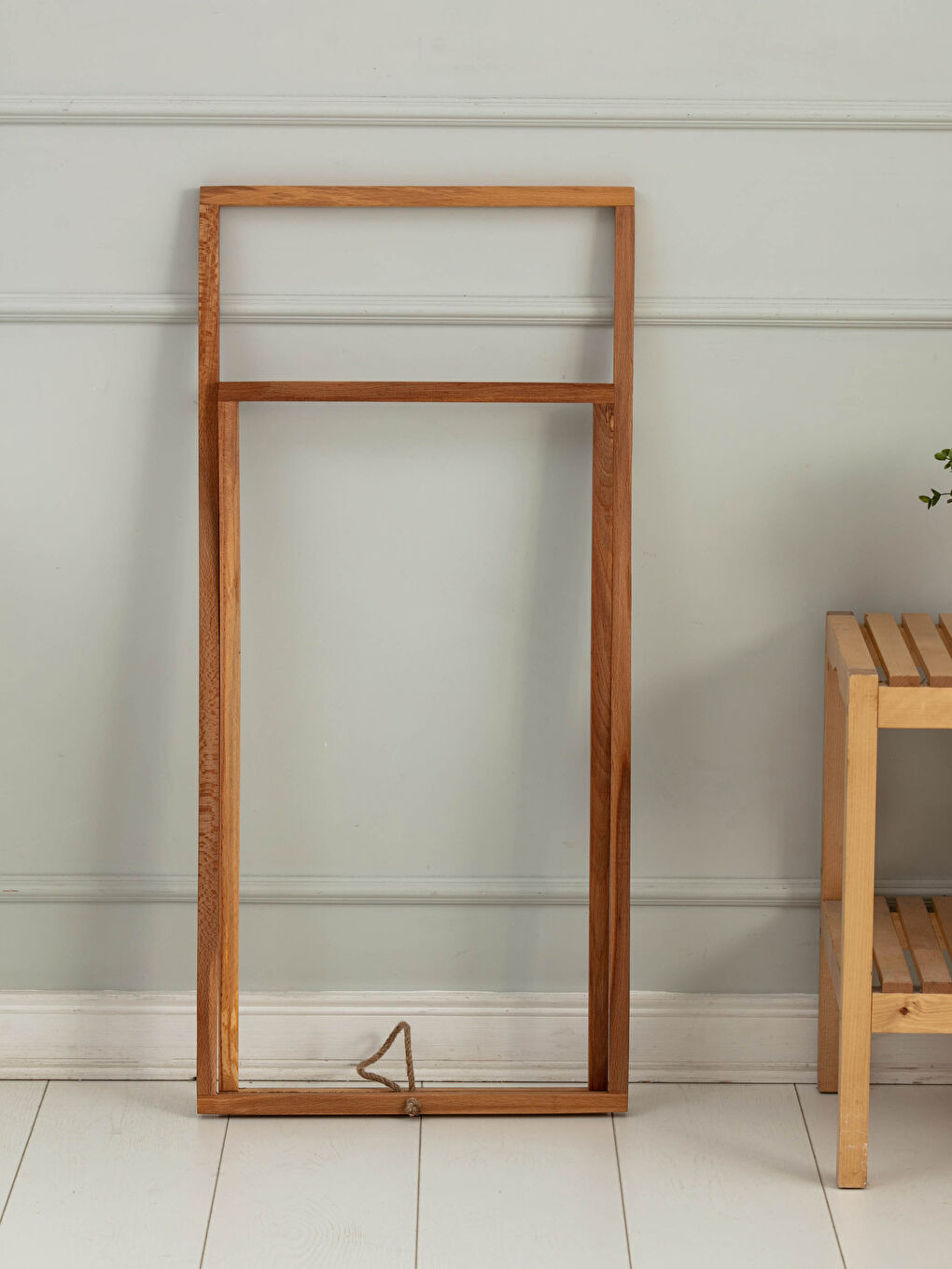 Wooden Leg Hanger 44x94 Cm-2