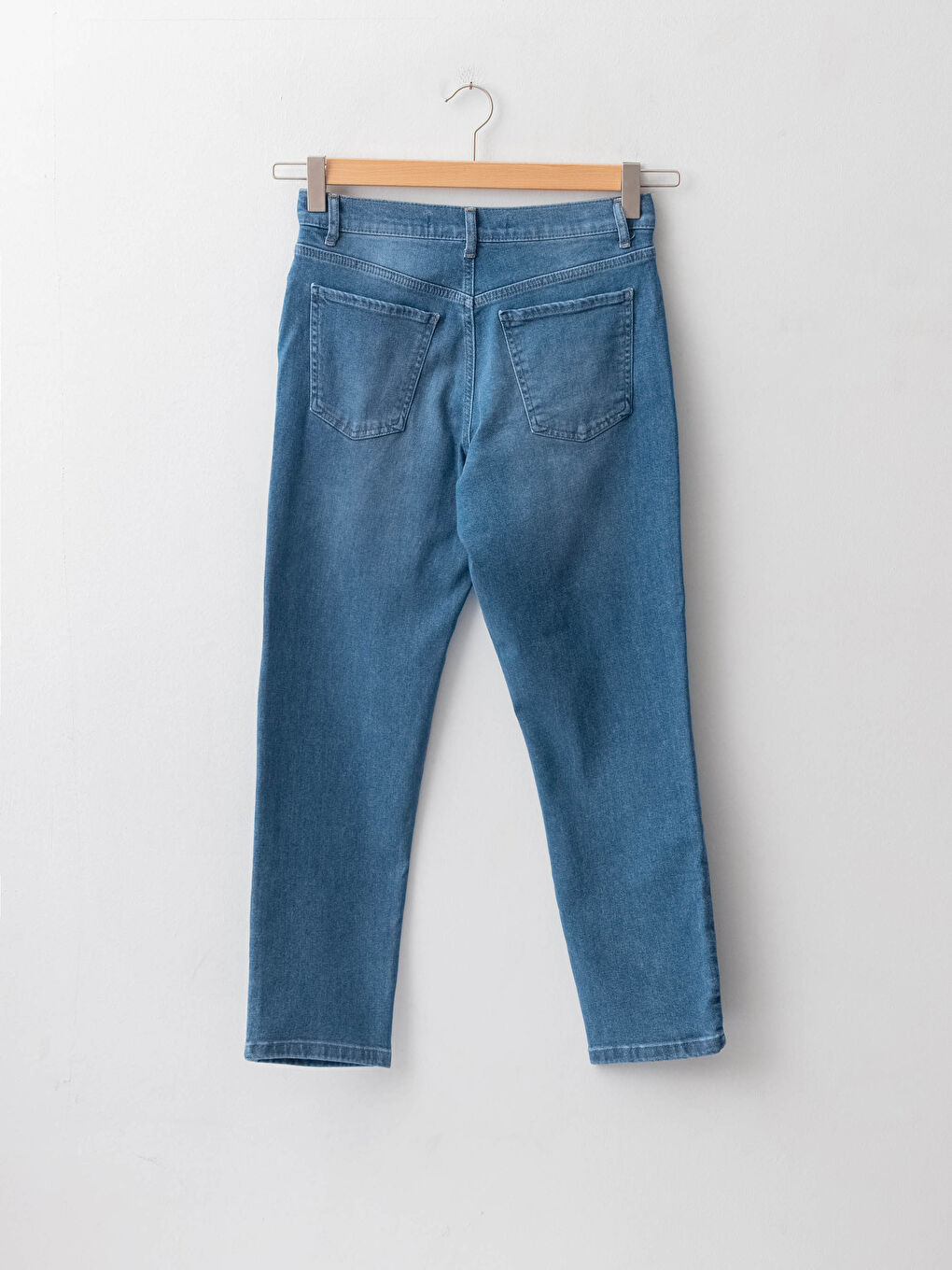 İndigo Standart Fit Düz Cep Detaylı Kadın Rodeo Jean Pantolon-5