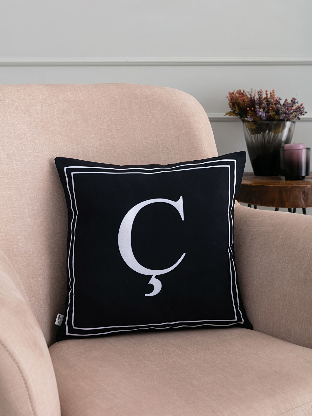 Letter Ç Printed Cushion Cover 45x45 Cm