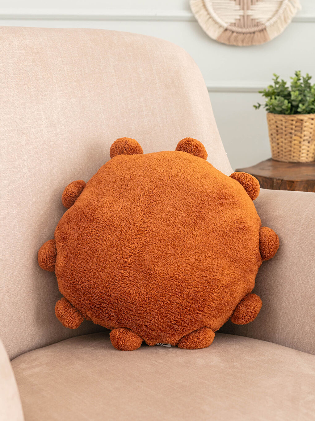 Pompom Detailed Filled Velvet Throw Pillow