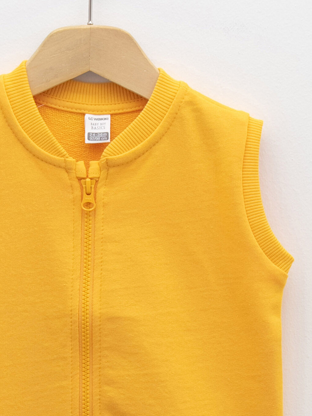 فيست للأولاد الرضع بياقة دائرية بسوستة-2