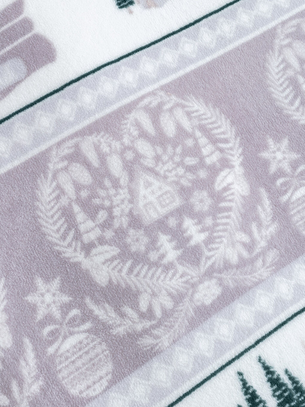 Christmas Themed Single Pattern Wellsoft Blanket 150x220 Cm-2