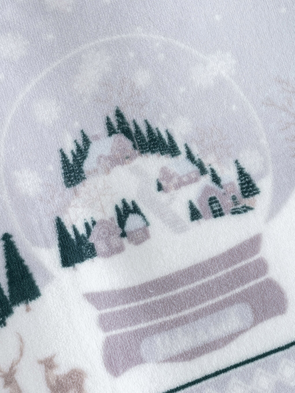 Christmas Themed Double Printed Wellsoft Blanket 200x220 Cm-2