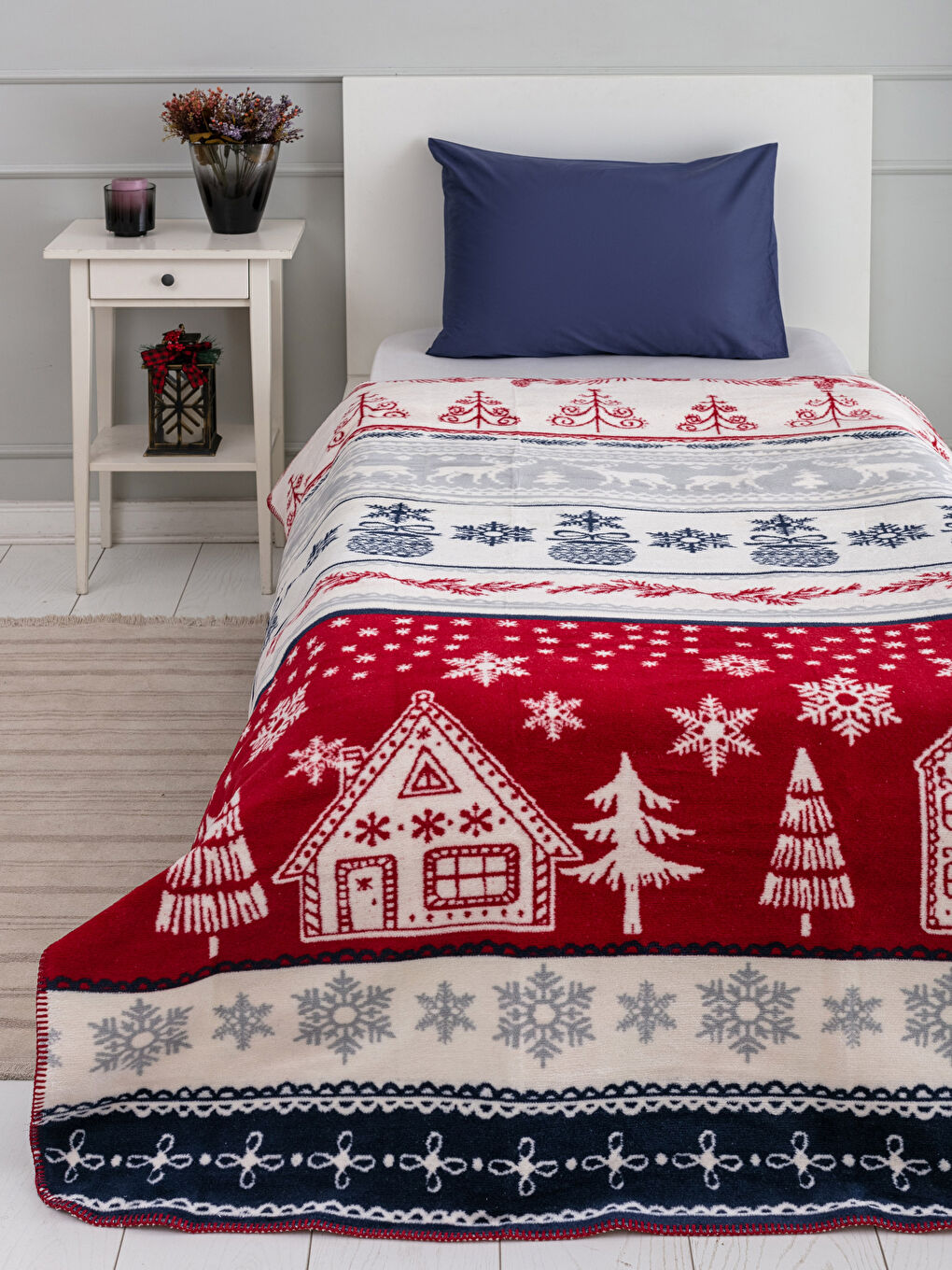 Karışık Yılbaşı Temalı Tek Kişilik Baskılı Wellsoft Battaniye 150x200 cm