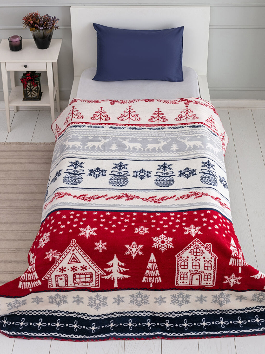 Karışık Yılbaşı Temalı Tek Kişilik Baskılı Wellsoft Battaniye 150x200 cm-1