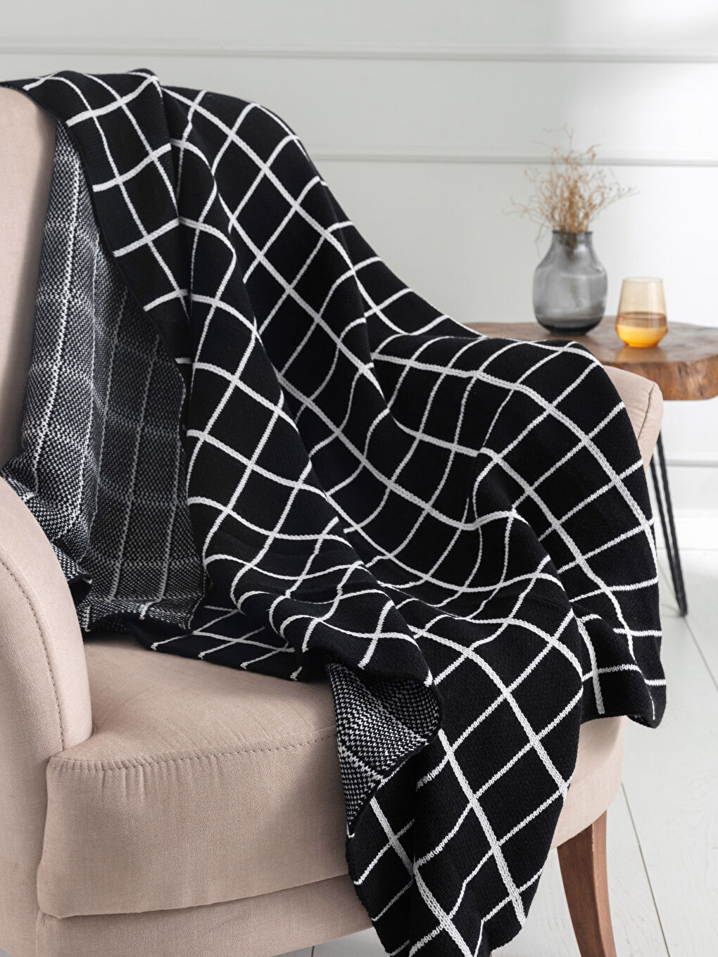 Couverture Télévisée en Tricot à Motif Écossais 100x150 Cm