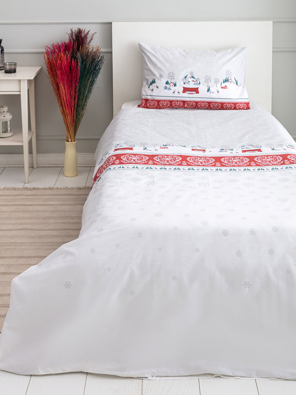 Weihnachtliches Einzelbett-Bettbezug-Set mit Druck und Kissenbezug
