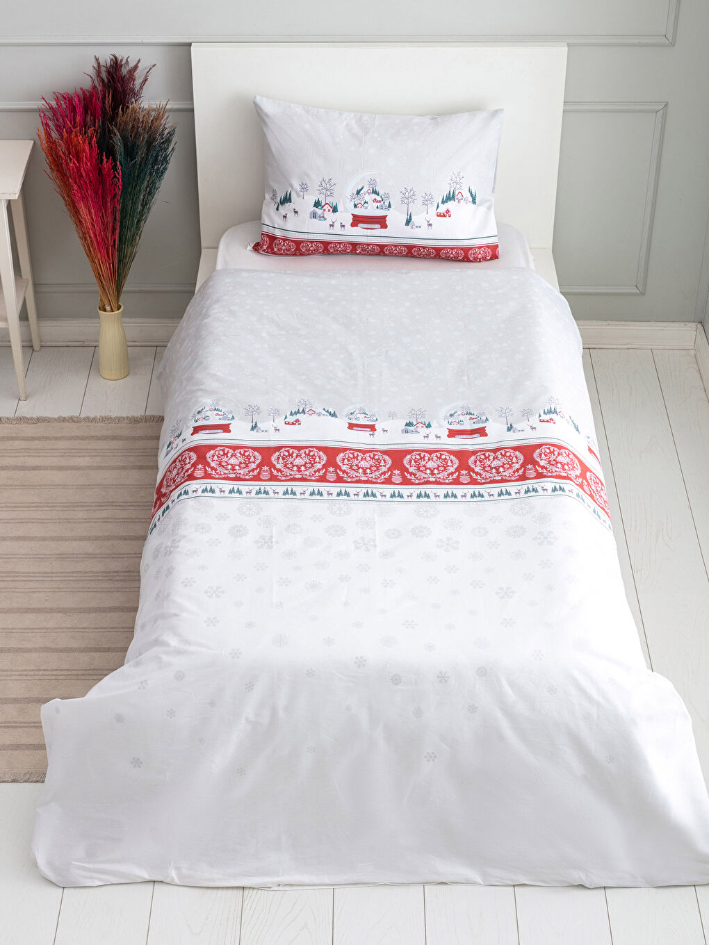 Weihnachtliches Einzelbett-Bettbezug-Set mit Druck und Kissenbezug-2