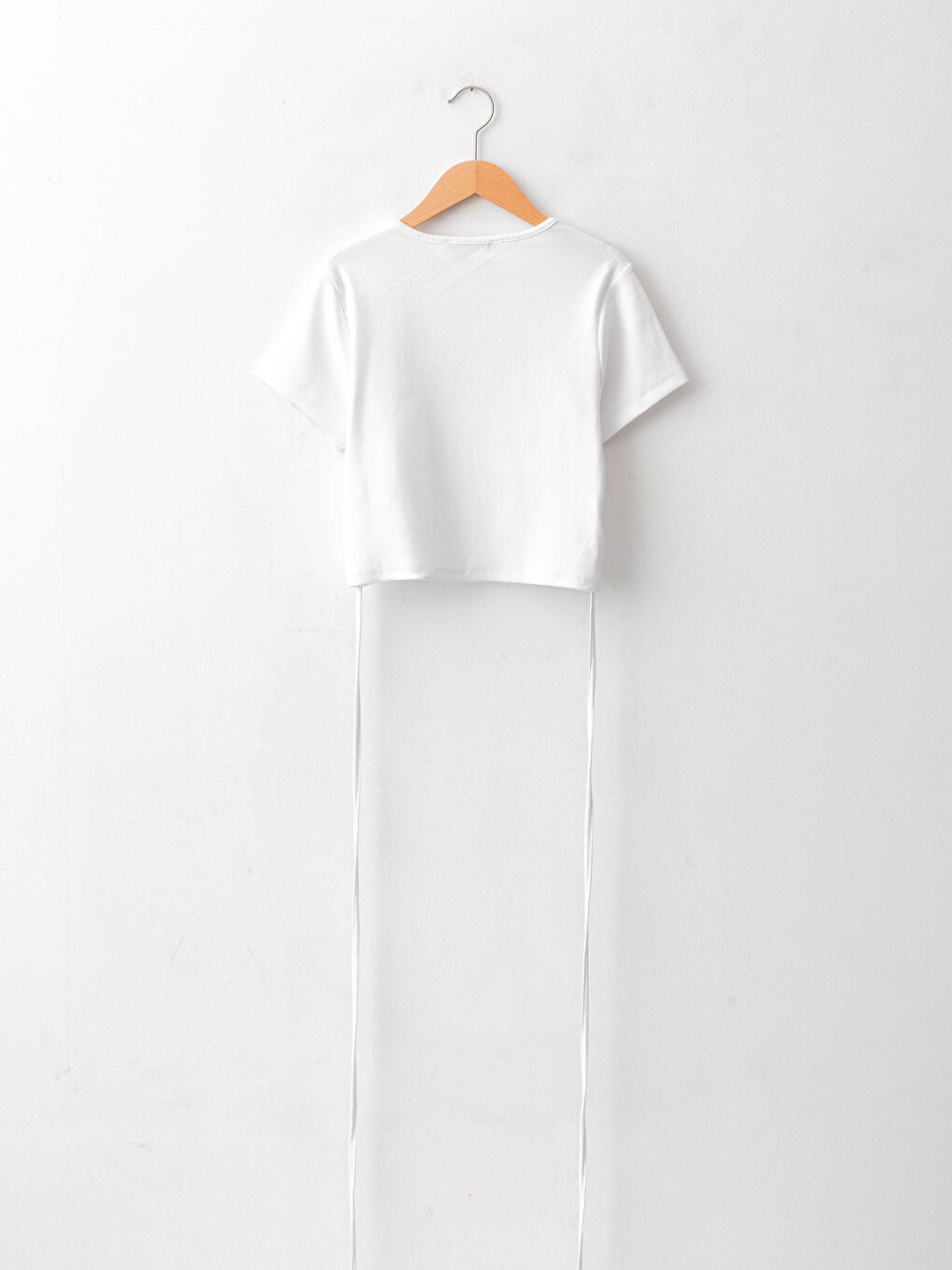 Beyaz Bisiklet Yaka Düz Kısa Kollu Pamuklu Kadın Bluz-7