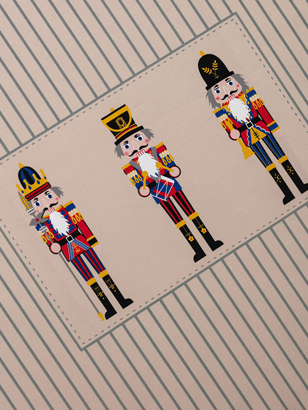 Karışık Yılbaşı Temalı Baskılı Gabardin Mutfak Önlüğü-1