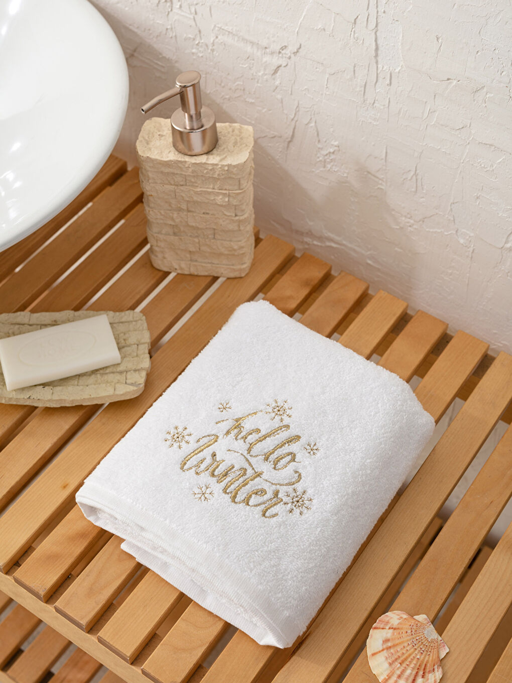 Embroidery Detailed Curl Face Towel 50x80 Cm