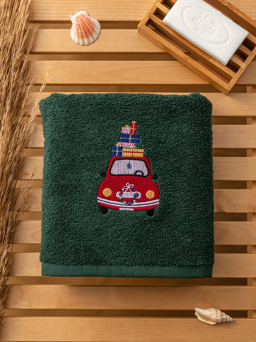 Embroidery Detailed Curl Face Towel 50x80 Cm-1