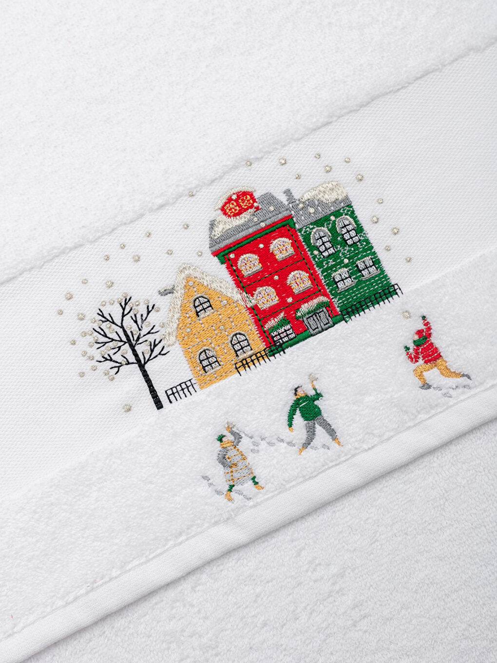 New Year Themed Embroidery Detailed Boucle Face Towel 50x80 Cm-2