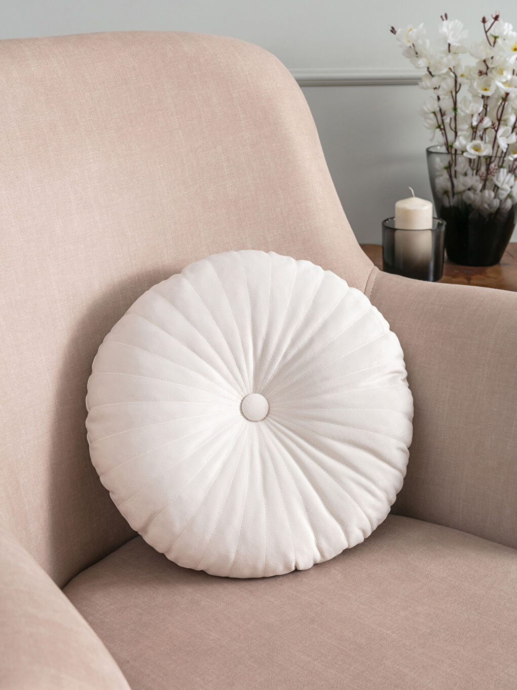 LCW HOME Filled Round Velvet Throw Pillow -W1I345Z8-EEW