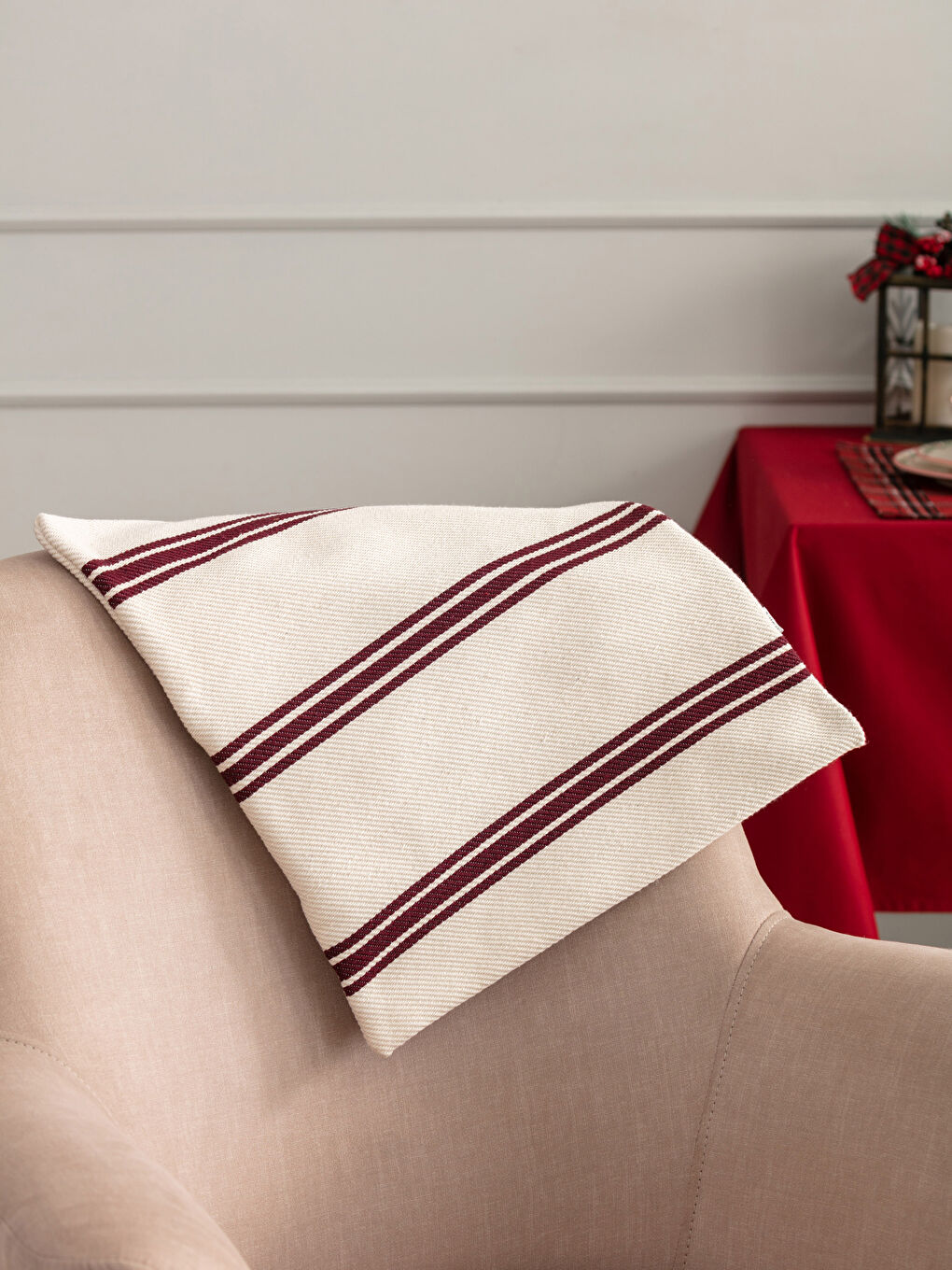 Lcw Home Housse de coussin jacquard rayé 45x45 cm -W1I348Z8-RVH